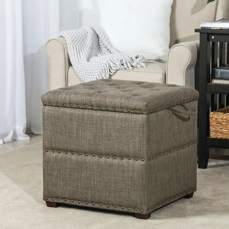 Quadratischer Stoffhocker mit Tablett