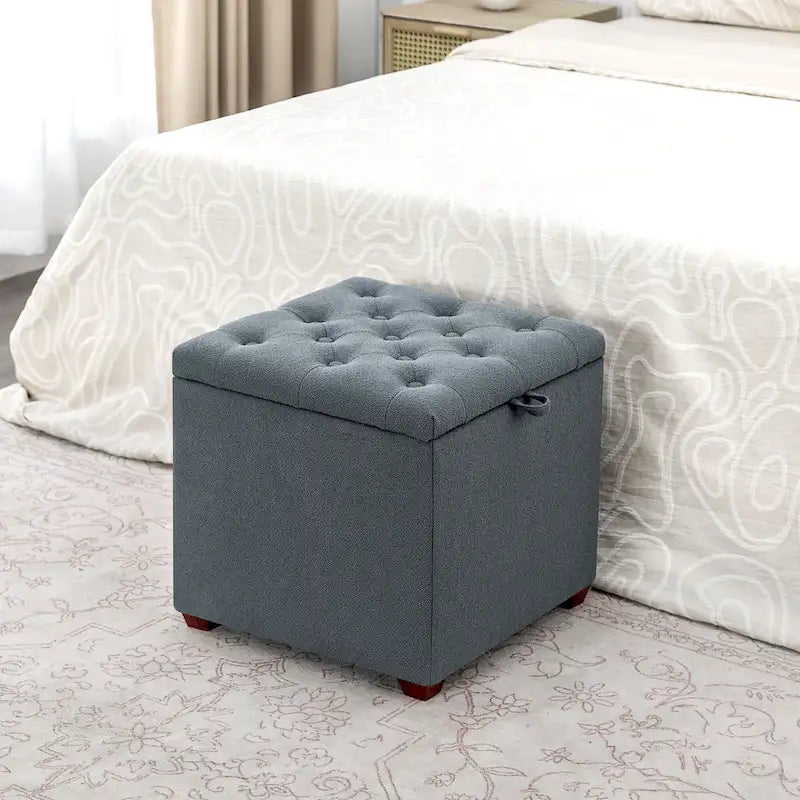 Quadratischer Stoffhocker mit Tablett