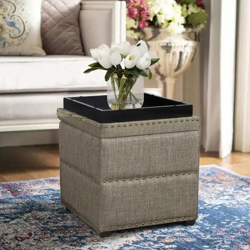 Quadratischer Stoffhocker mit Tablett