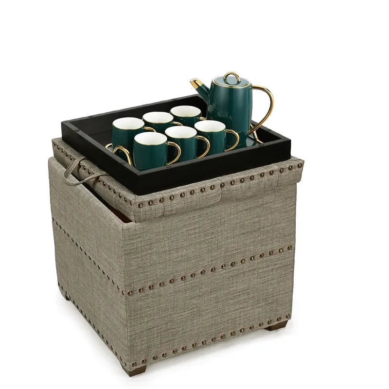 Quadratischer Stoffhocker mit Tablett