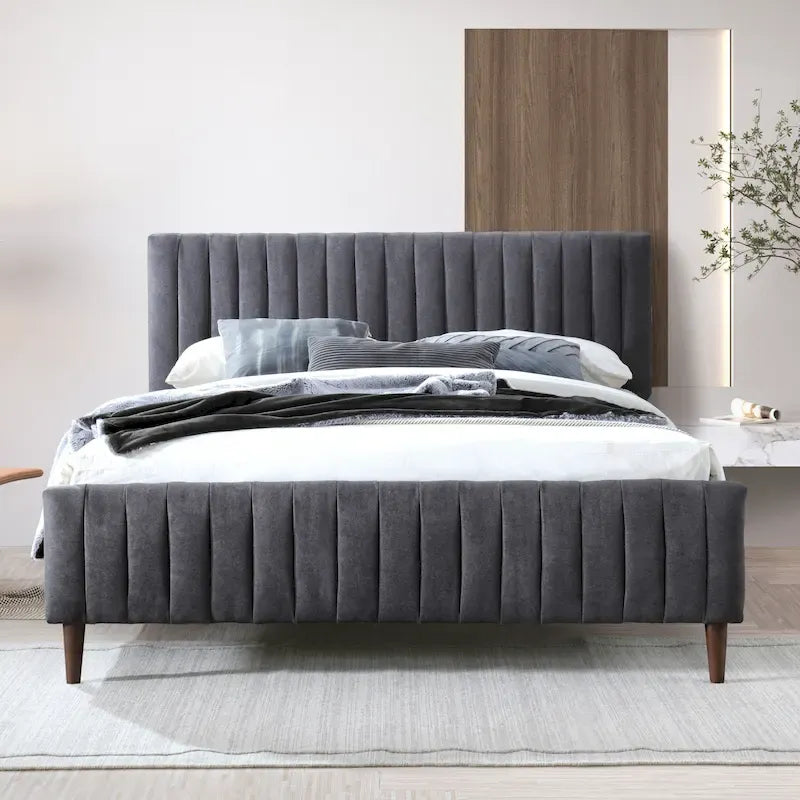 Gepolstertes Queen-Size-Plattformbett