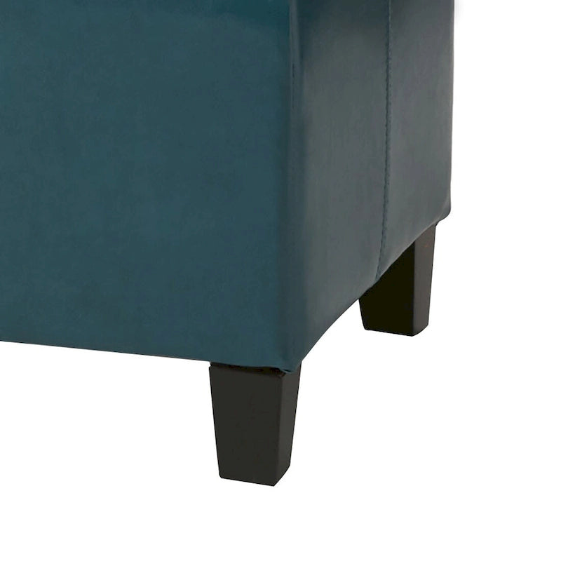 Gepolsterte Aufbewahrungsbank im zeitgenössischen minimalistischen Design
